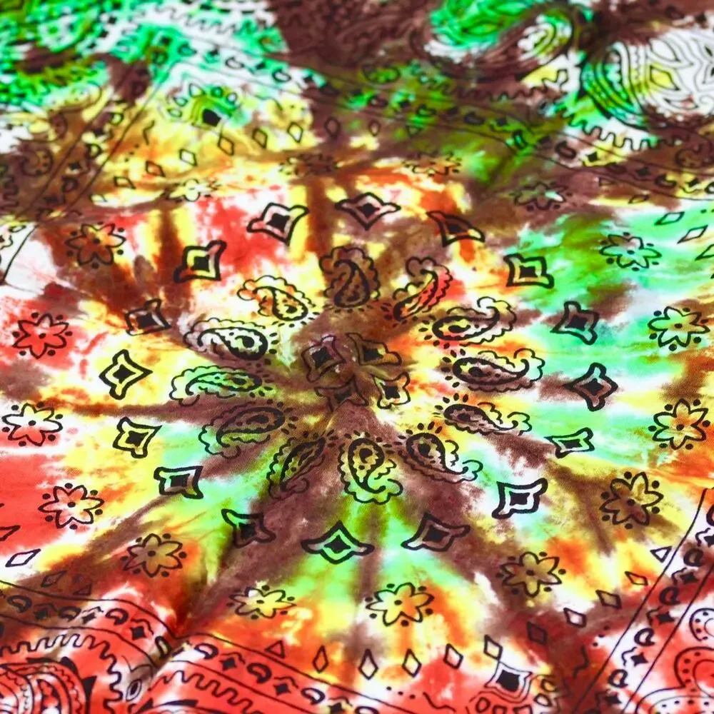 Bandana Head Wrap One Size Spiral Handmade Tie Dye Paisley Red Green Brand New